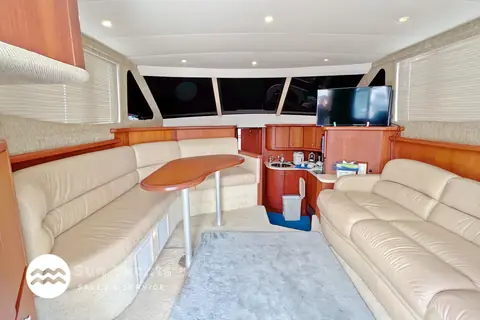 2004 Silverton 36 Convertible photo 2