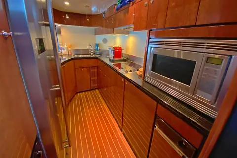 2005 Fairline Squadron 74 相片 4