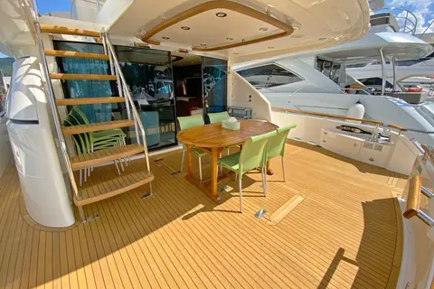 2005 Fairline Squadron 74 相片 9