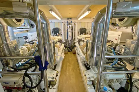 2005 Fairline Squadron 74 相片 13