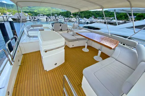 2005 Fairline Squadron 74 相片 14