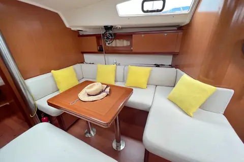 2008 Beneteau Oceanis 40 相片 11