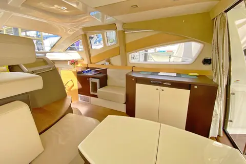 2011 Cranchi Atlantique 43 Fly photo 12
