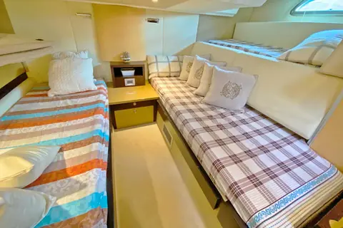 2011 Cranchi Atlantique 43 Fly photo 13