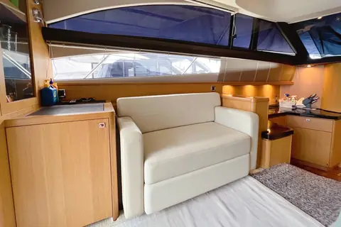 2011 Princess 42 相片 2