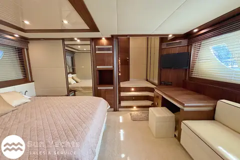 2012 Dominator 620S photo 13