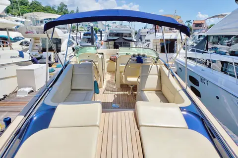 2016 Chris-Craft Launch 32 photo 4