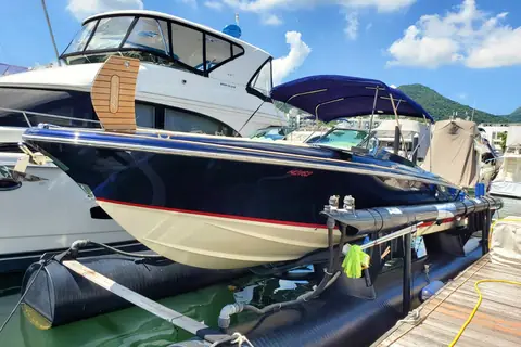 2016 Chris-Craft Launch 32 photo 5