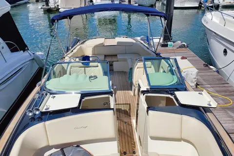 2016 Chris-Craft Launch 32 photo 6