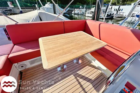 2018 Sealine F380 photo 11