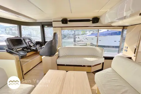 2019 Absolute Navetta 48(250 小時) 相片 3